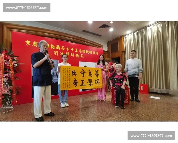 小女孩有望成为 “教授” 弟子? 小女孩有望成为 “教授” 弟子?